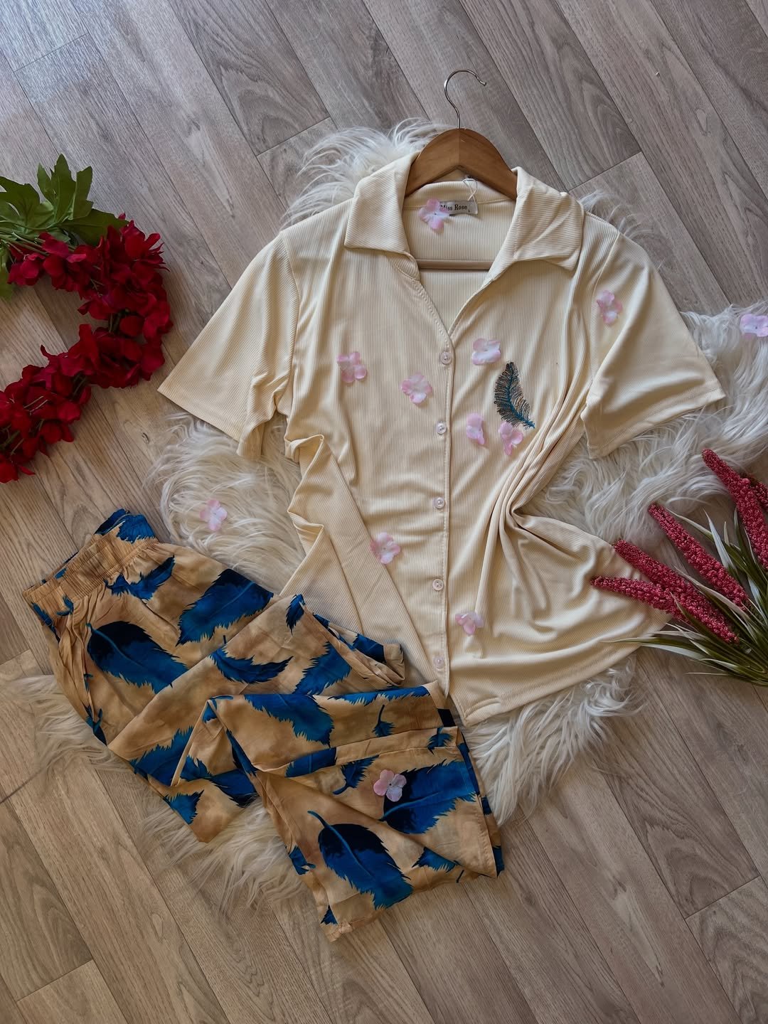 149 dh Choisissez votre taille - M, L, XL, XXL.Commandez en un clique par message privéou WhatsA (3)